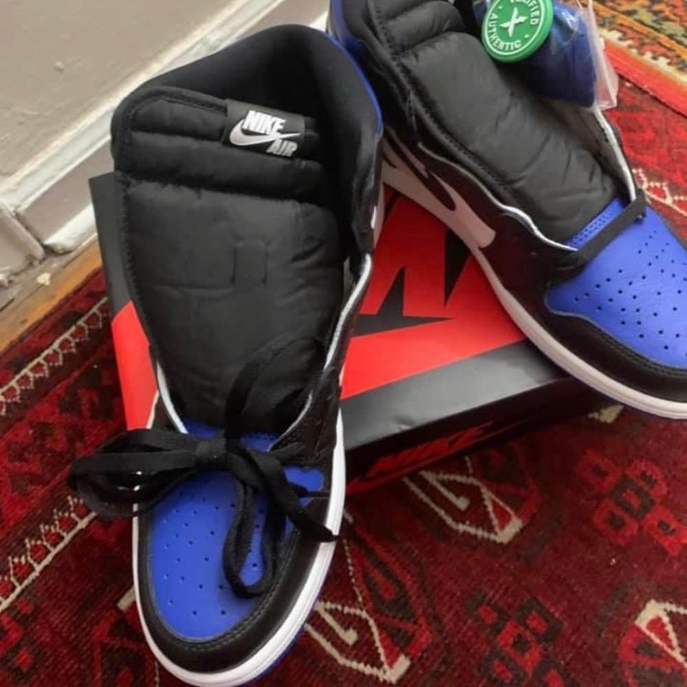 Jordan 1 Retro High Royal Blue